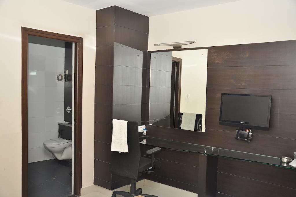 City Home Chennai Exterior foto